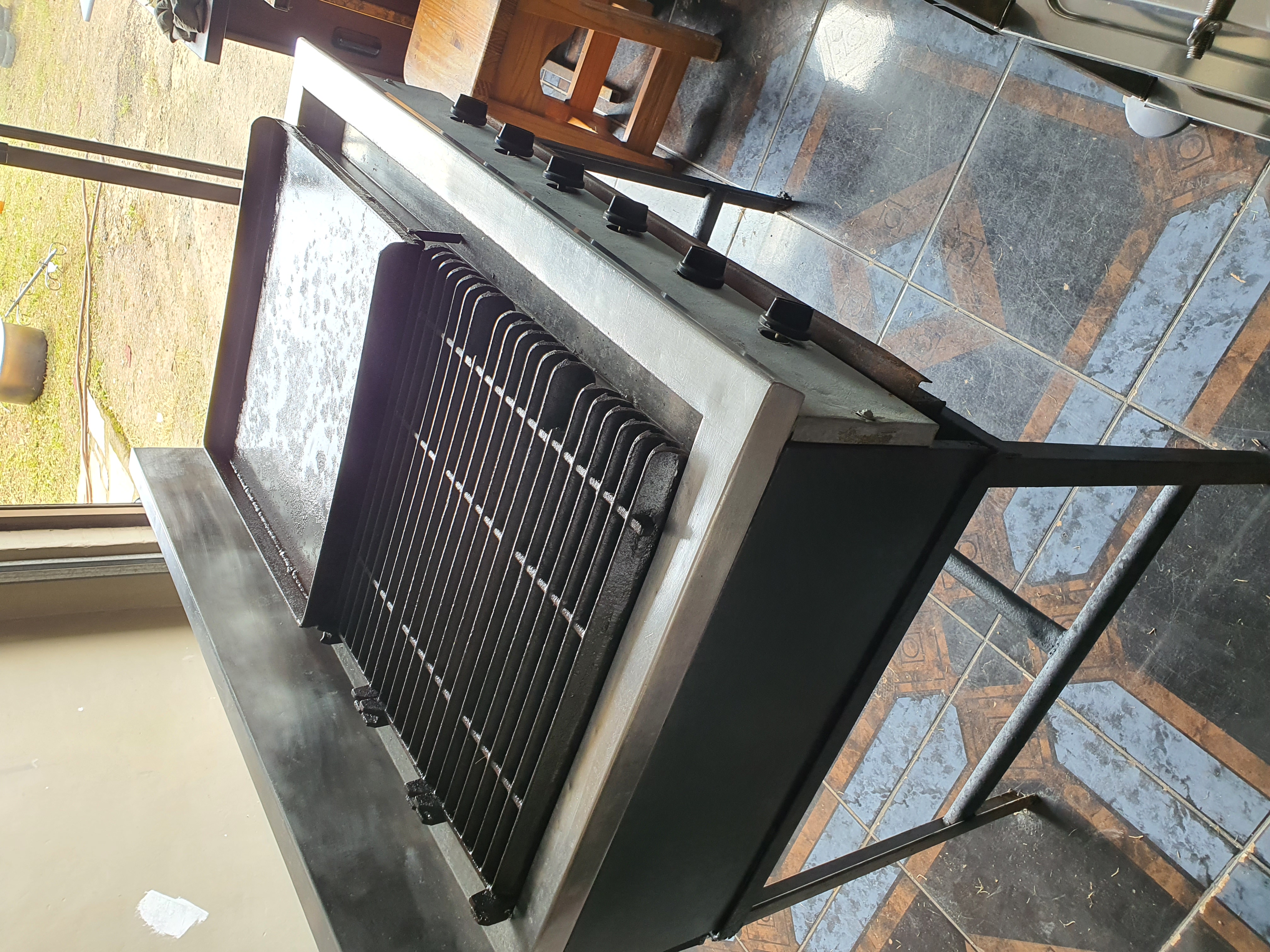 Gas_grill-flattop Gas_grill-flattop
